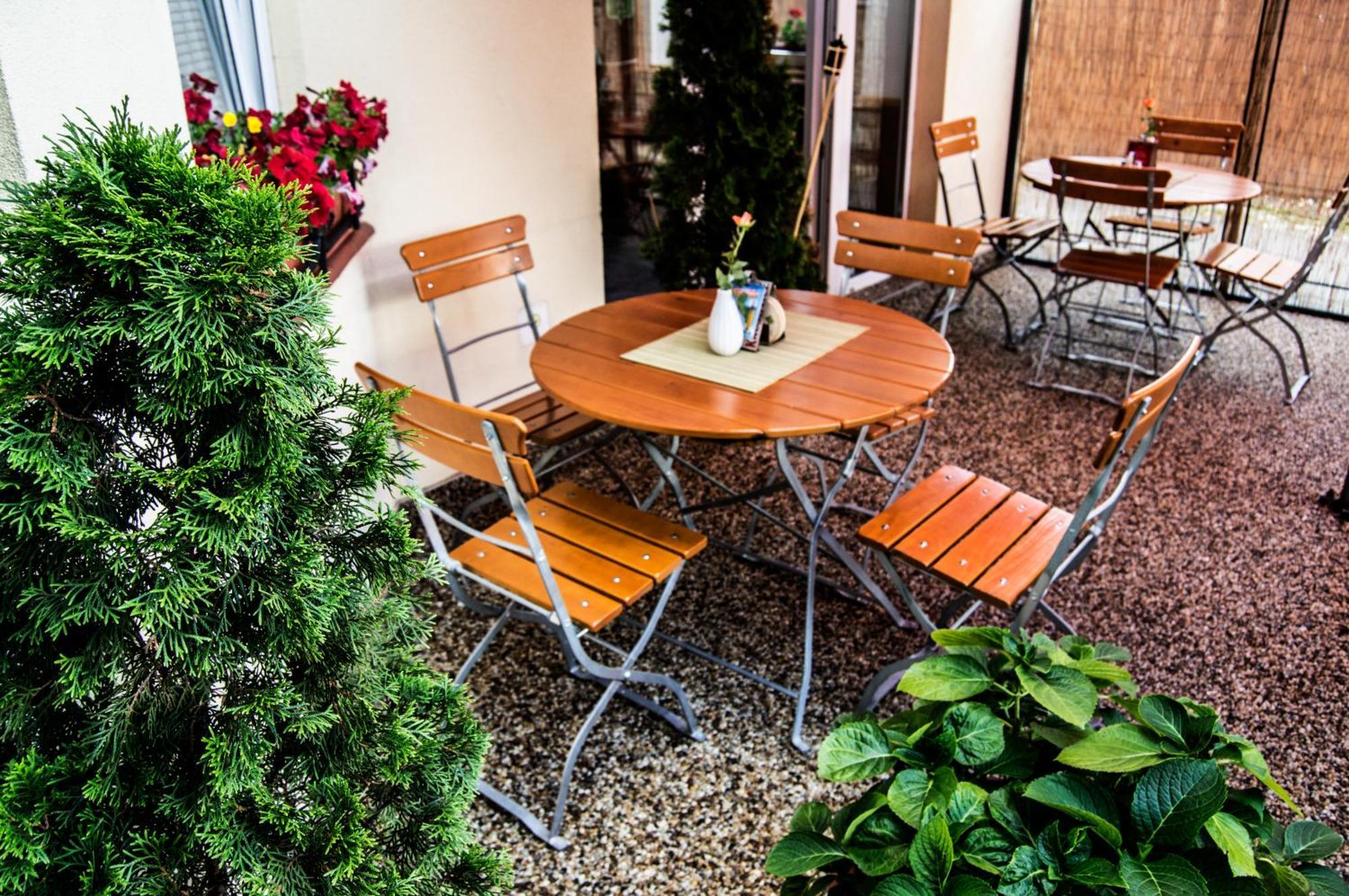 Restaurace A Penzion Garnet Alamóc Kültér fotó